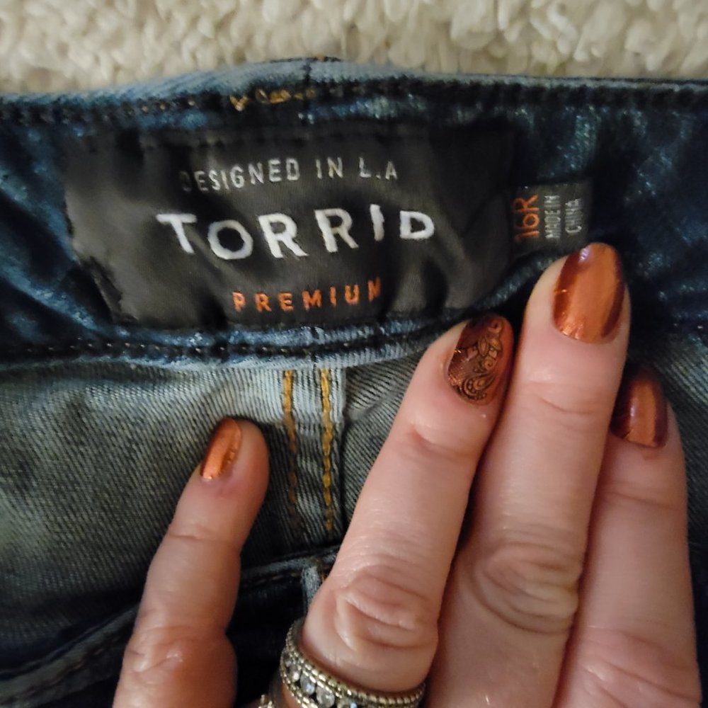 Torrid Skinny Jeans sz 16 - Picture 4 of 5